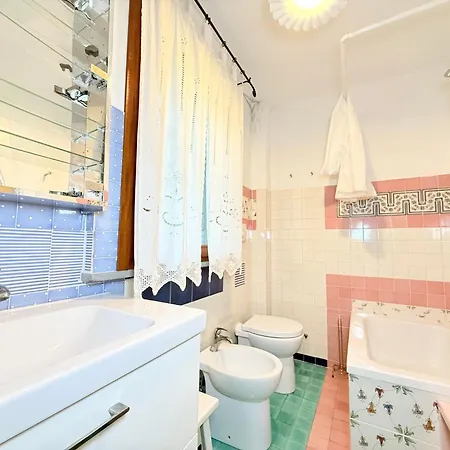 S359 Sirolo, Bilocale Con Giardino